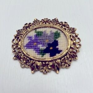 Vintage Needlepoint Handcrafted Floral Pin Brooch